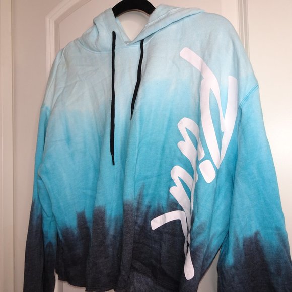 NWT Victoria's Secret PINK Tie Dye Cropped Hoodie - Picture 3 of 6